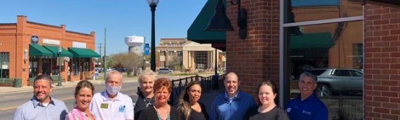 Cotton Patch Café donates to GRACE!